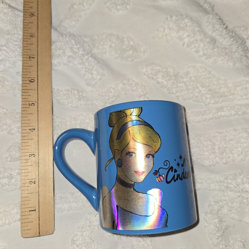 NWOT Disnet Blue Cinderella Sparkly Cinderella Mug - Picture 1 of 5